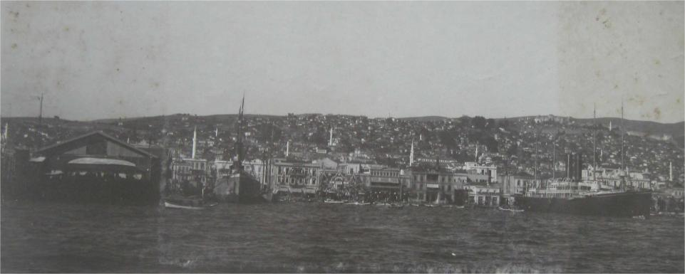 Sekiz parçadan mürekkep olup liman dahilinde demirlemiş bulunan Osmanlı Filosu Kesendire ye hareket etmiştir.