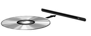 3. Diski nazikçe yuvadan yüklenen optik sürücüye takın. Optik diski çıkarma Tepsiden yüklenen Diski çıkartmanın, disk tepsisinin normal açılıp açılmadığına bağlı olarak iki yolu vardır.