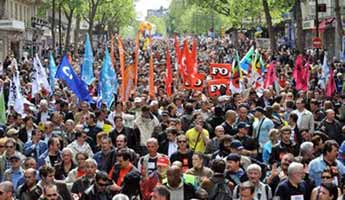 7 1 Mayıs, mücadelemizin günü! İşçi sınıfının bayrağını burjuvazinin karşısına diktiği gün!