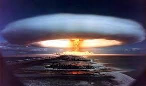 FİSYON:Ağır radyoaktif maddelerin dışarıdan nötron bombardımanına tutularak daha küçük atomlara parçalanması