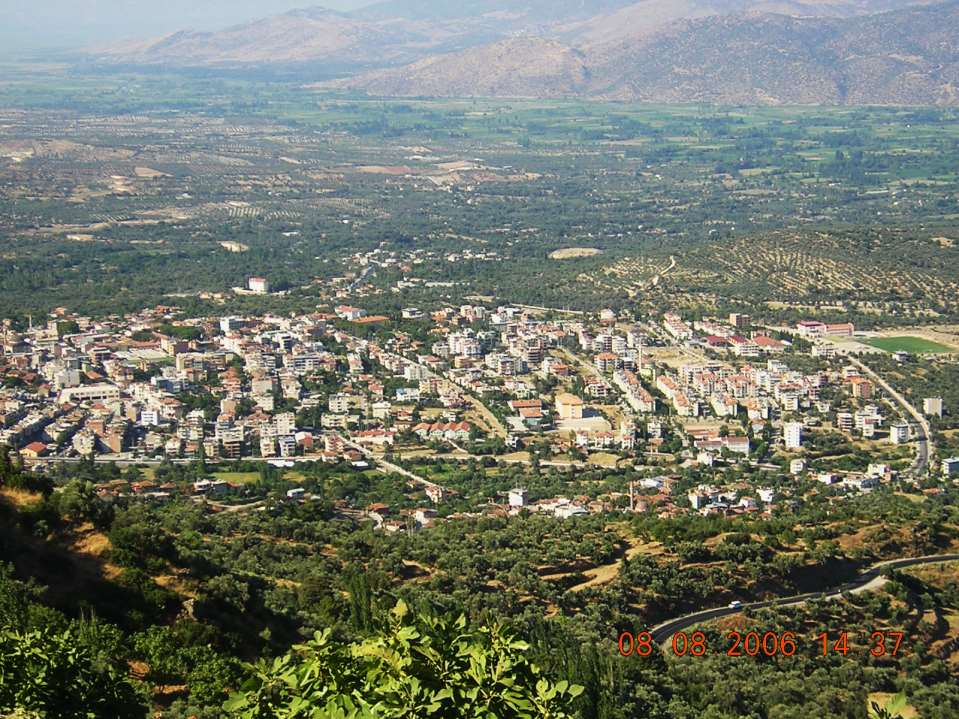 BOZDOĞAN Madranbaba Dağı nın doğu eteğinde Karıncalı Dağ ile Madranbaba Dağı