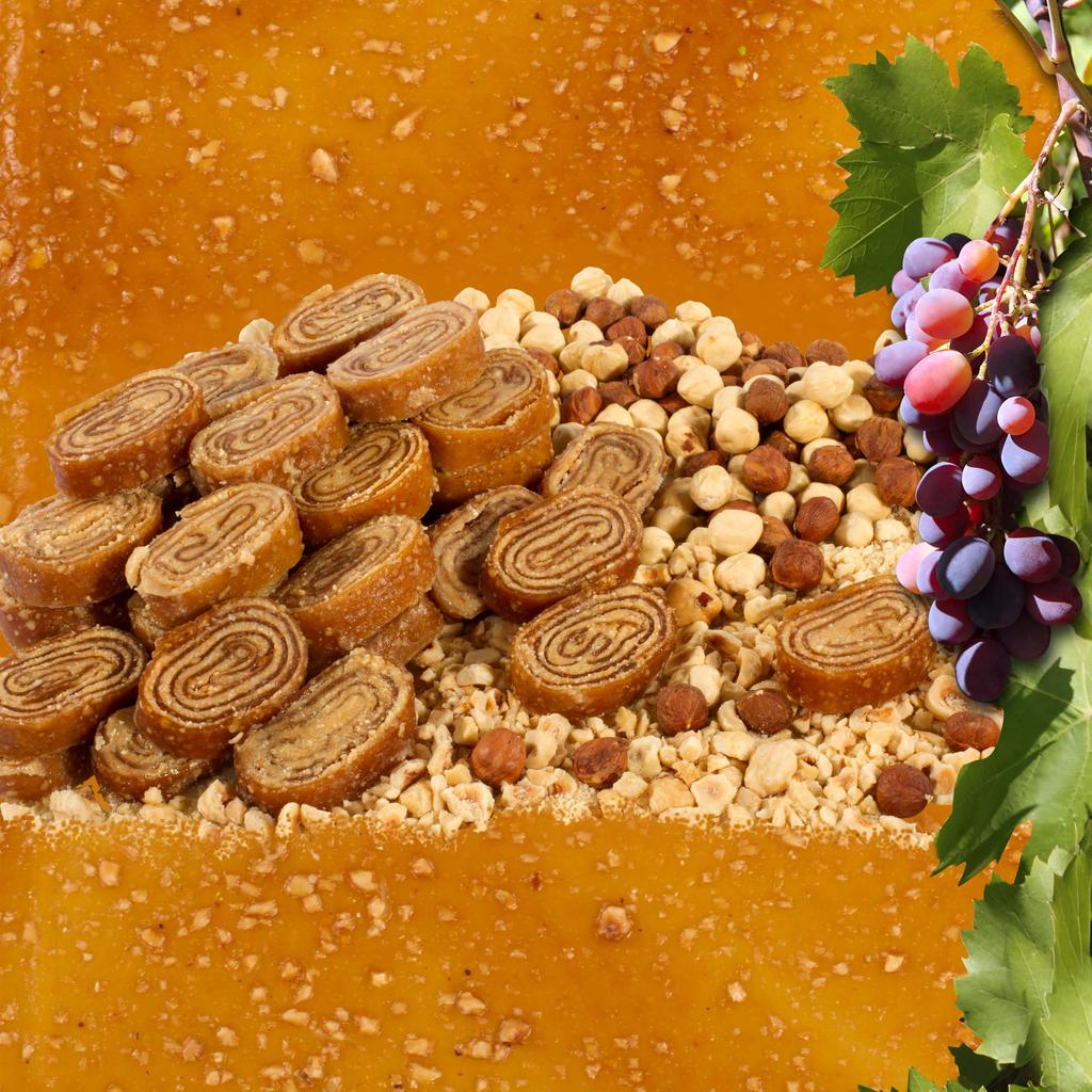 Ballı Pestil (Fındıklı) Honeyed Fruit Pulp (Hazelnut) Yapımında dut pekmezi, süzme bal, süt, fındık ve ceviz içi kullanılmaktadır.