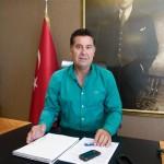 KOCADON :TÜRKİYENİN İMAJINA ZARAR VERİYOR Bodrum Belediye Başkanı Mehmet Kocadon ilçede yaşanan bu durum karşısında çok üzüldükleri ni ancak önlem almalarına rağmen çaresiz
