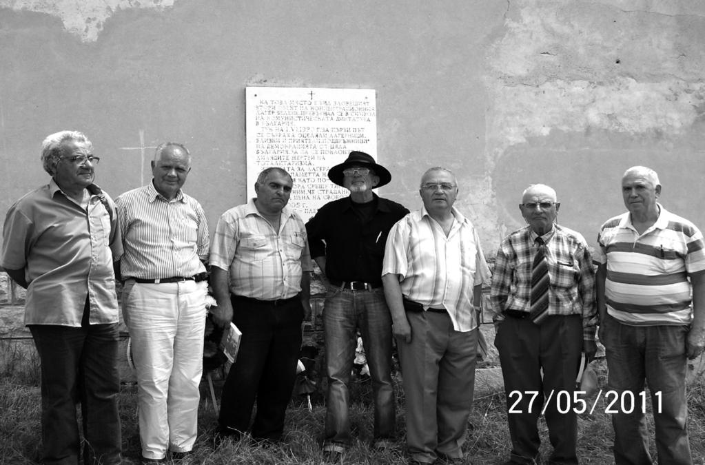 4 15 Haziran 2011 Sayfa 4 Kırcaali bölgesinden siyasi mağdurlar, Belene de anma törenine katıldılar Belene (Persin) adası tüm ülkeden Todor Jivkov un totaliter rejimi döneminde tutuklanan yüzlerce