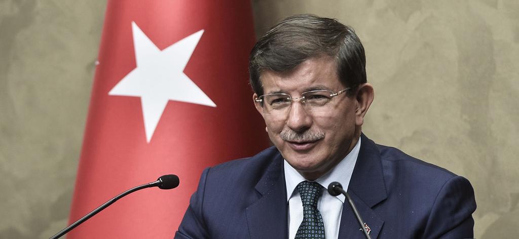 Hiç kimse imtiyaza sahip değil Aralık 22, 2014-8:03:00 Başbakan Ahmet Davutoğlu, "Hiç kimse hukuk devleti içinde imtiyaza sahip değildir" dedi.