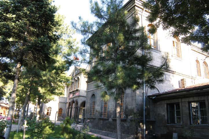 Kayseri Lisesi, arka (kuzey)