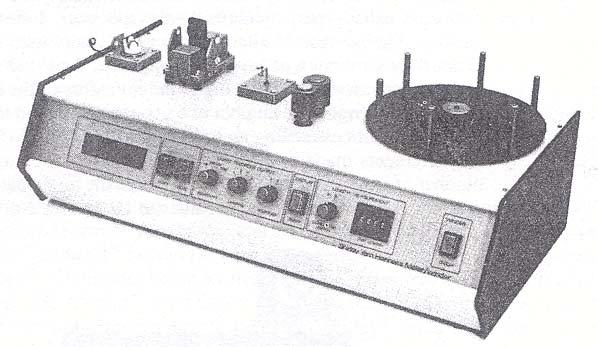 47 Şekil1.21 Shirley Tüylülük Ölçeri (Slack, 1970) Kubota ve ark (1965), yeni bir prensiple çalışan bir cihaz geliştirmişlerdir.