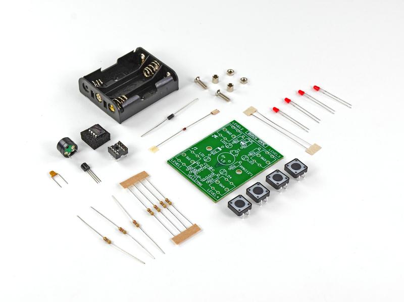 Adım 1 Elektronik Becerileri Kit 101 beyin oyunun montaj dalmadan önce, geçiş deliğine lehim prosedürü üzerinde gitmek