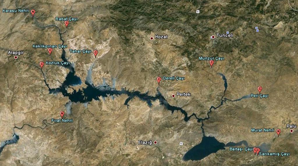 Keban Baraj Gölü Balık Faunası, Elazığ, Türkiye devam ettiği dönemde baraj gölünü besleyen akarsularda örneklemeler yapmıştır.