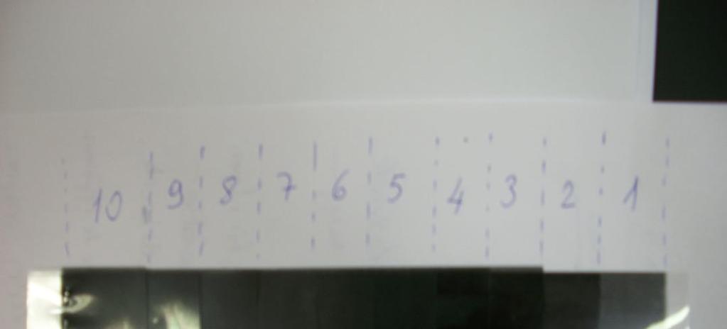 (şekil-8) Şekil- 7 Şekil- 8 Çıkarılmış olan mumlar bir tablanın üzerine