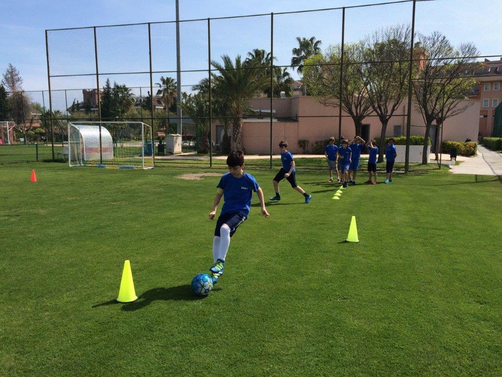 FUTBOL ENKA U-15 51 TEŞVİKİYE SPOR 56 ENKA Okulları Küçük Erkek Futbol
