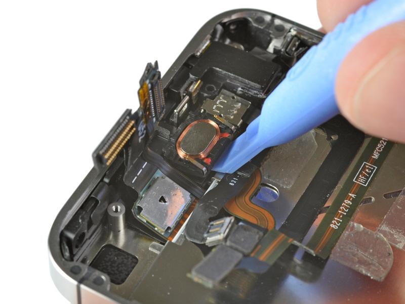 Adım 24 Kulaklık Hoparlör iphone güvence köpük yapıştırıcı kapalı kulaklık hoparlörü soyma plastik açılış aracının kenarını kullanın.