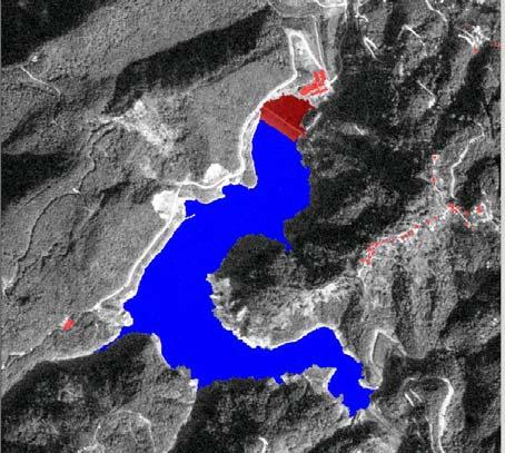 a b Şekil 8. Üçüncü test bölgesi olan baraj alanında; a- sınıflandırılmış görüntü, b-1:5000 ölçekli orto-foto harita, c- 1:25000 ölçekli harita. c Tablo 1.