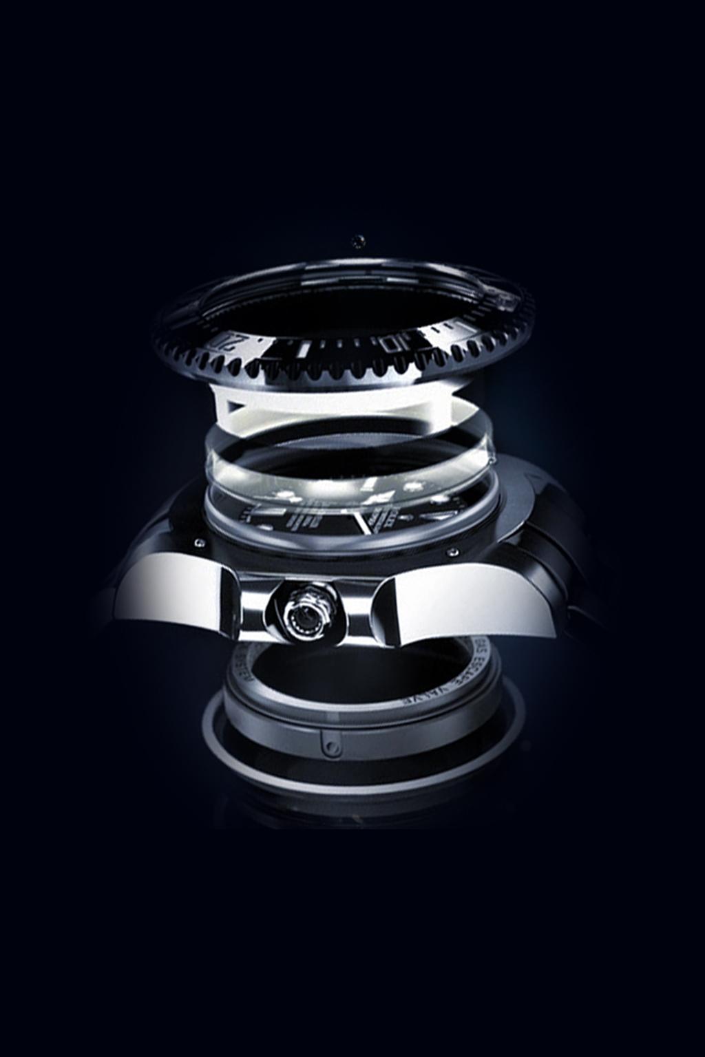 Rolex Deepsea İşlevi RINGLOCK SİSTEMİ Özel bir teknik yenilik olan Ringlock Sistemi sayesinde Rolex Deepsea modelinin kasa kristali, yaklaşık üç tona eş değer su basıncına dayanıkılılık gösterir.