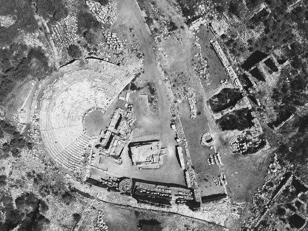Rhodiapolis Kazıları 2007 Excavations at Rhodiapolis in 2007 Nevzat ÇEVİK İsa KIZGUT Süleyman BULUT 2007 sezonu kazı ve araştırma çalışmaları Haziran- Ağustos 2007 tarihlerinde gerçekleştirilmiştir.