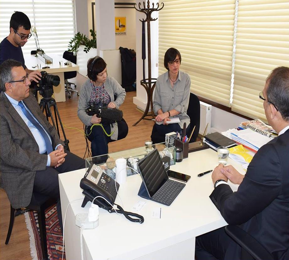Euronews muhabiri Valerie Gauriat, Odamızı ziyaret ederek Başkan Fikri Toros ve YK Üyesi Ozan Dağlı ile bir röportaj gerçekleştirdi.