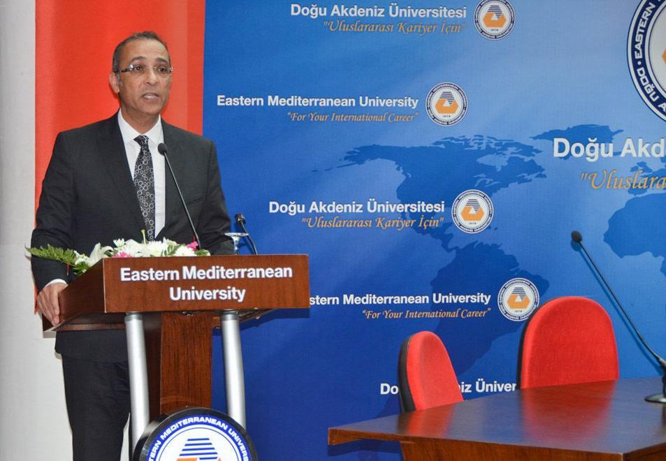 Oda Başkanı Fikri Toros, DAÜ Kariyer Günleri'nin ilk gününde açılış konuşması yapmıştır.
