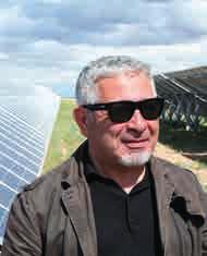 ARAŞTIRMA REKABETÇİ VE SÜRDÜRÜLEBİLİR ÇÖZÜMLERE ODAKLANILMALI Faruk TELEMCİOĞLU Uluslararası Güneş Enerjisi Topluluğu Genel Sekreteri Coğrafi konumuyla güneş açısından kayda değer potansiyele sahip