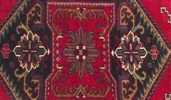 127 Türkler dokudukları halılarda duygularını ve becerilerini yansıtmada renkleri bir araç olarak kullanmışlardır. Orta Asya geleneğinin izleri olarak renkler daima bir anlam taşımıştır.