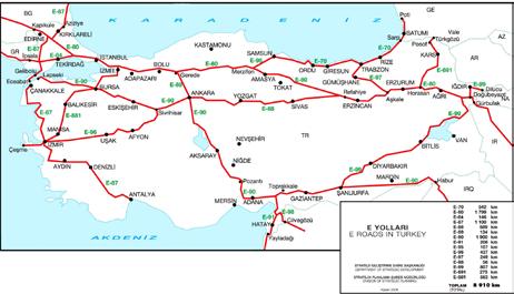İstanbul Metropoliten Alanı Entegre Kentsel Ulaşım Ana Planı (İUAP) Bölüm 3 31 3 Bölüm 3 - Karayolu Şebekesi ve Trafik Hacmi 3.1 Karayolu Şebekesi 3.1.1 Bölgeler Arası Karayolu Şebekesi Türkiye Güneydoğu, Avrupa ve Ortadoğu arasındaki transit koridorda yer almaktadır.