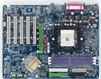 isa, PCI ve AGP veri yollar ile değiştirilebilir işlemci desteği sunar. Resim 1.32 : AT ana kart 1.7.3. ATX Ana Kartlar Kendinden önceki ana kart standartlar na göre daha fazla giriş/ç k ş birimi sunar.