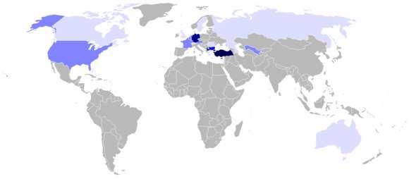 2005 % 86 % 6 % 1 % 4,8 Yabancı kökenli sözcüklerden bazı örnekler: Arapça'dan: fikir, hediye, resim, insan, saat, asker, vatan, ırk, millet, memleket, devlet, halk, hain, kurban, şehit Farsça'dan: