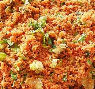 Kısır -2 su bardağı ince bulgur.