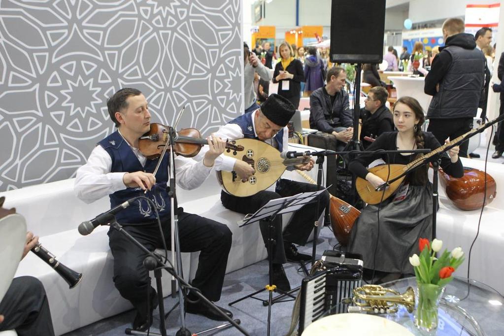 3 gün süren fuar esnasında Türkiye standında Türk halk ve sanat müziği eserleri seslendiren Makam grubunun canlı müzik dinletileri, Türk Mutfağından örneklerin yer aldığı açılış kokteyli ve fuar