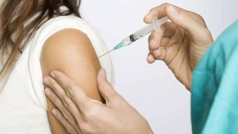 Korunma-Aşı Korunmak için influenza aşısı mevcut Aşı içeriğinde bulunan antijenler influenza virüslerinin devam eden değişimini