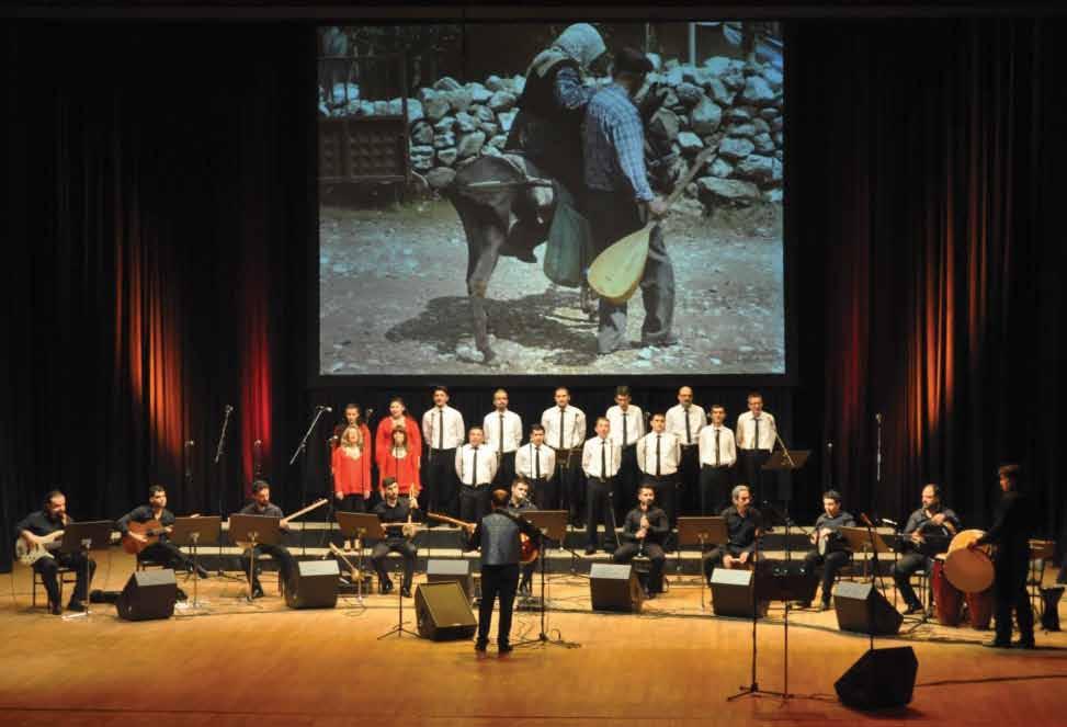Gönül Gözü Görenler Konseri Beğeni Topladı Anadolu Üniversitesi Açıköğretim Sistemi bünyesinde kurulan Görme ve İşitme Engelliler Türk Halk Müziği Topluluğu tarafından 5 Mayıs Cuma günü Atatürk