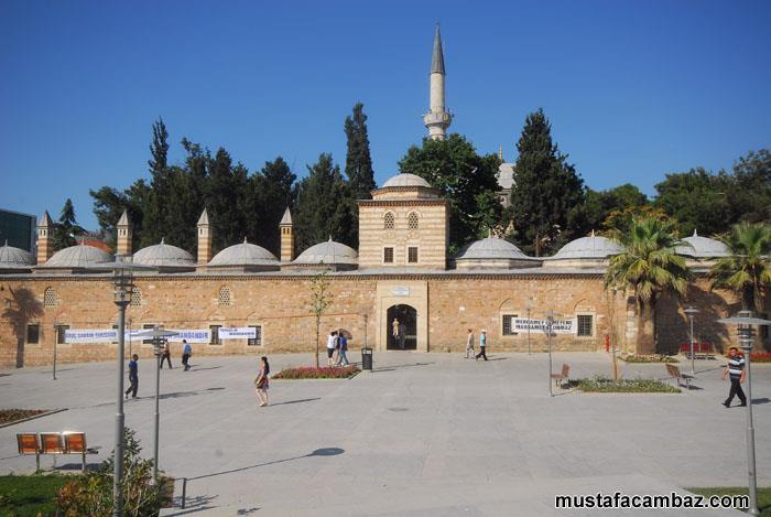 Külliyenin yapımının çok önceden planlandığı ve