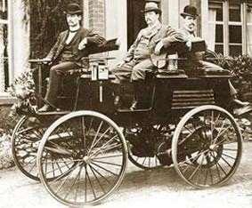 Şkil 2. 1 Thomas Parkr tarafından 1880 li yıllarda gliştiriln lktrikli araç [2] 1920 li yıllarda lktrikli otomobil, lktrikli kamyont v lktrikli otobüslr ürtilmiştir.