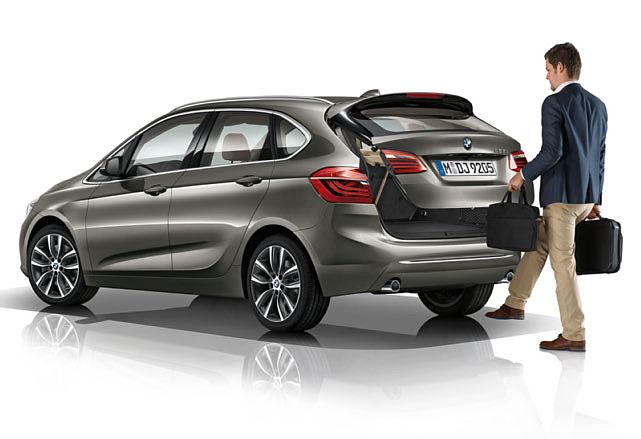 arkadaki yolcuların bacak mesafesini arttırmak veya bagaj bölmesinin yükleme alanını arttırmak üzere ayarlanabilir (BMW 2 Serisi Gran