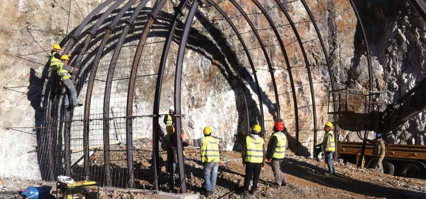 Karayolu Ulaşım Tünelleri Kazı, Destekleme ve Beton Kaplama işlerinin yapımı.