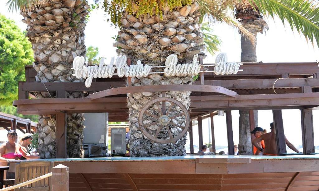 BARLAR LOBBY BAR BAR RELAX BAR BEACH KIOSK OUTLET SERVİS SAATLERİ & SUNUMLARI İÇECEK