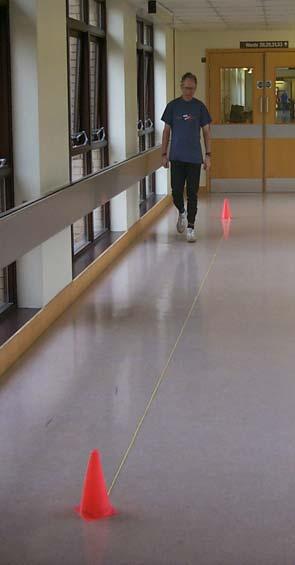 Endurans s mekik yürüme y testi (EMY MYT) 10 metrelik mekik düzlemi Yürüme hızı sinyallerle kontrol edilir Hız=