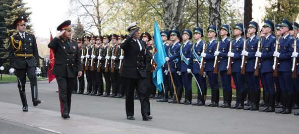 116 АҚПАРАТТЫҚ-САРАПТАМА during the NATO Summit in Warsaw, the Ukrainian Defense Minister, Stepan Poltorak, revealed the new roadmap designed to align Ukrainian army with the NATO standards by 2020