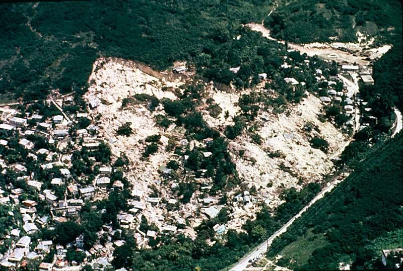 Mamayes, Puerto Rico, 1985 129 da fazla ölü Kaymaya