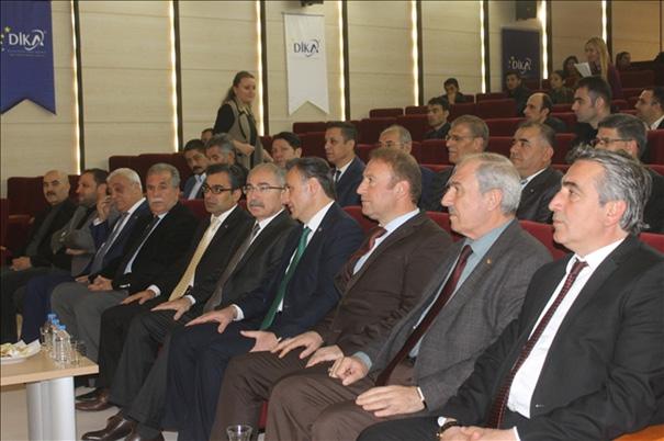 MÜSİAD Mardin Şube Başkanı Nurettin Kasap,Odamızı temsilen Genel Sekreter Abdulkadir Güneş katılım sağladılar. meslek odaları başkanları ile çeşitli kurum ve kuruluşların yetkilileri katıldı.