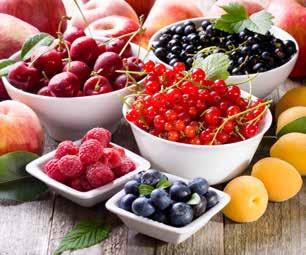 büyük rol oynuyor. It s a good idea to take advantage of the increased variety of fruits and vegetables in summer. According to experts, fruits and vegetables should be consumed 6-7 times a day.