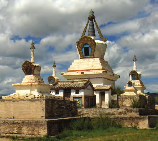 салуда шеберлікпен көзге түсті. Ортамыздан шыққан, Ә. Жәмила апамыз Моңғол Халық Ұлы Хурал басқарма мүшесі, Қ.Зардыхан Моңғол үкіметінің бас уәлиінің бірінші орынбасары сияқты лауазымдарға көтерілді.