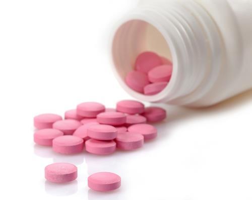 Farmakolojik Yöntemler AchEsteraz inhibitörleri Memantin Antipsikotik ilaçlar Antidepresan ilaçlar(ssri-sitalopram,sertralin, Trazodon )