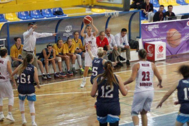BODRUM BASKET KIRÇİÇEKLERİ KUPAYA İLK ADIMI ATTI Balıkesir in Güre ilçesinde düzenlenen Türkiye Kadınlar Basketbol