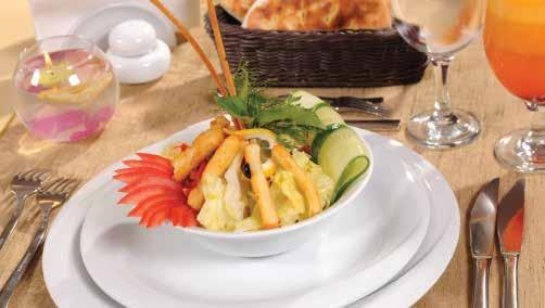 SAĞLIKLI SALATALAR Mevsim Salata Marul, havuç, kırmızı pancar ve özel salata sosu eşliğinde servis edilir.