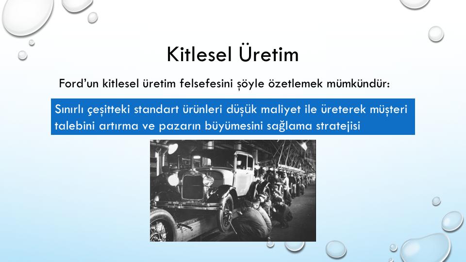 Bir iş modeli olarak kitlesel üretimde, standartlaştırılmış ürünlerin çok yüksek adetlerde üretilmesi üretim maliyetlerini düşürmektedir ve bu