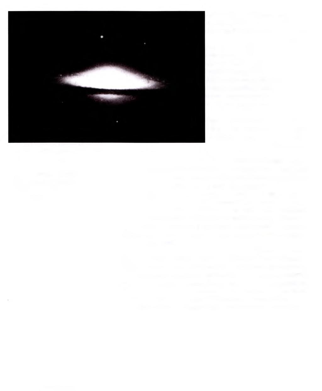 Şek. 11'9 Sombrero galaksisi. bilinç seviyesinin açılmasında bir rolü olacağına inanıyorum ve bu konuda bildiklerimin de kaybolmasını istemiyorum.