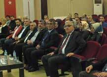 İŞKUR İl Müdürü Abdulkadir Şahin, Korkut Ata Üniversitesi rektörlük salonundaki etkinlikte, işçi ve işverenin taleplerinin kurum için önemli olduğunu belirtti.