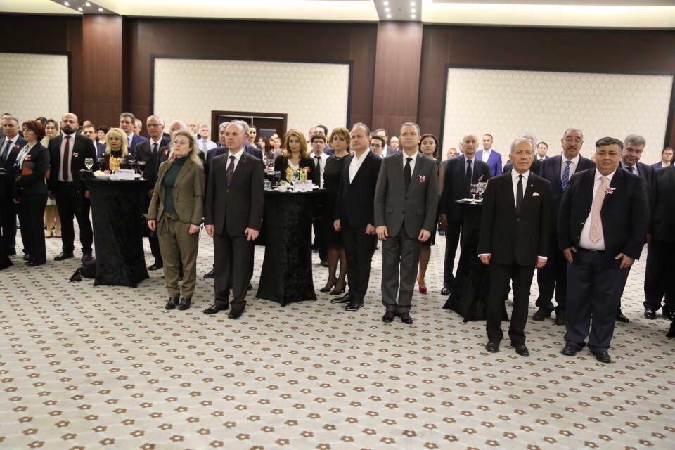 Aynı zamanda ülkemizden de Edirne Vali Yardımcıları, bölge belediye başkanları, STK temsilcileri ve işadamları katılım sağladı.