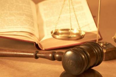 Tam Yargı Davası: İdarenin kararları, işlemleri ve fiilleri yüzünden hakkı ihlal edilen veya zarara uğrayan kişi hakkın iadesini veya uğradığı zararın tazmin edilmesini tam yargı davası ile talep