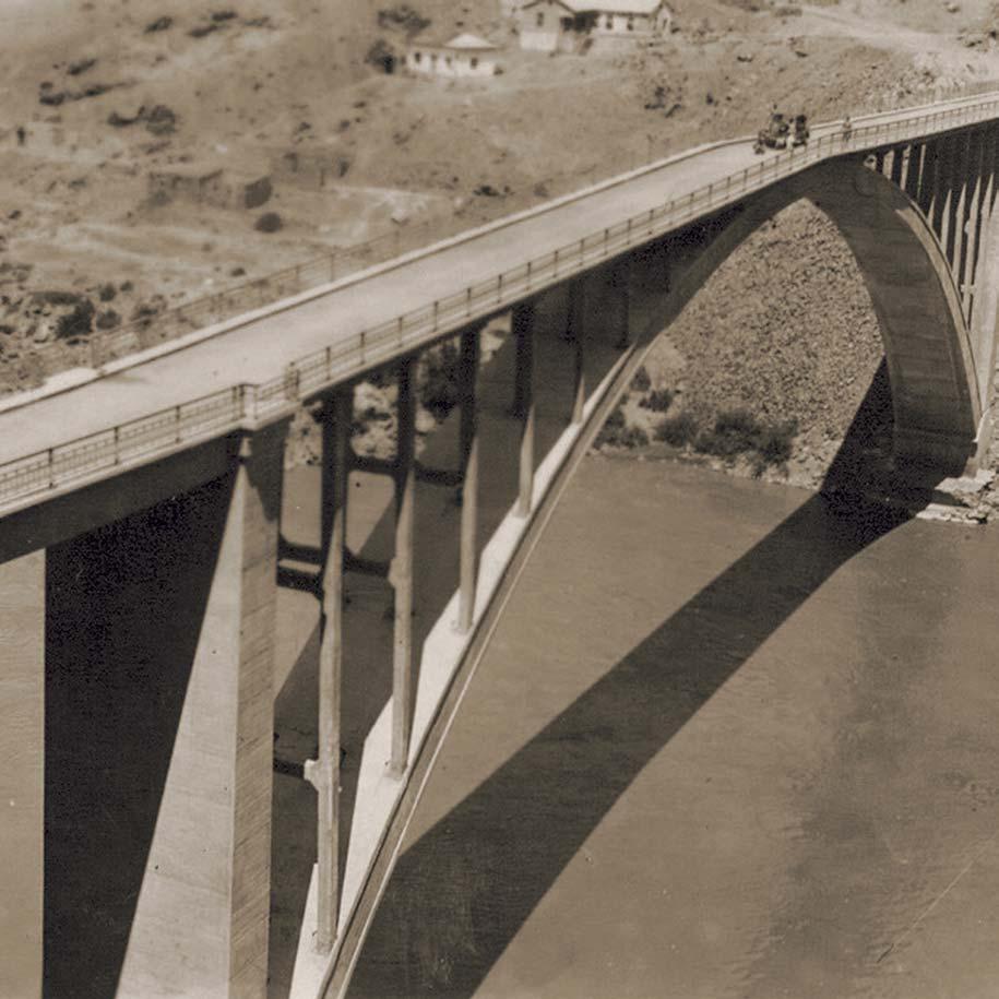 Kömürhan Köprüsü Kömürhan Köprüsü 109,60 metre orta açıklığının uzunluğuyla, yapıldığı zaman itibariyle dünyadaki